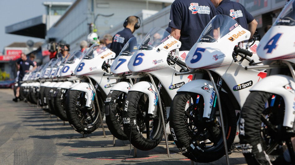 Atmosphere grid Race 1