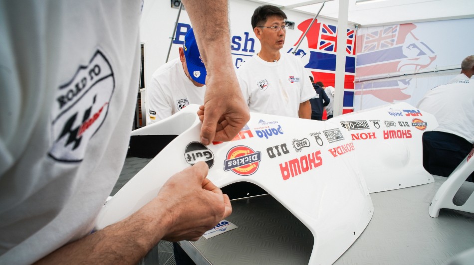 Atmosphere Donington Park 2