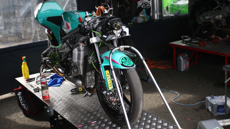 Atmosphere Knockhill