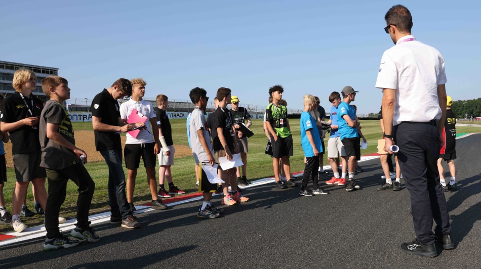 Atmosphere Brands Hatch