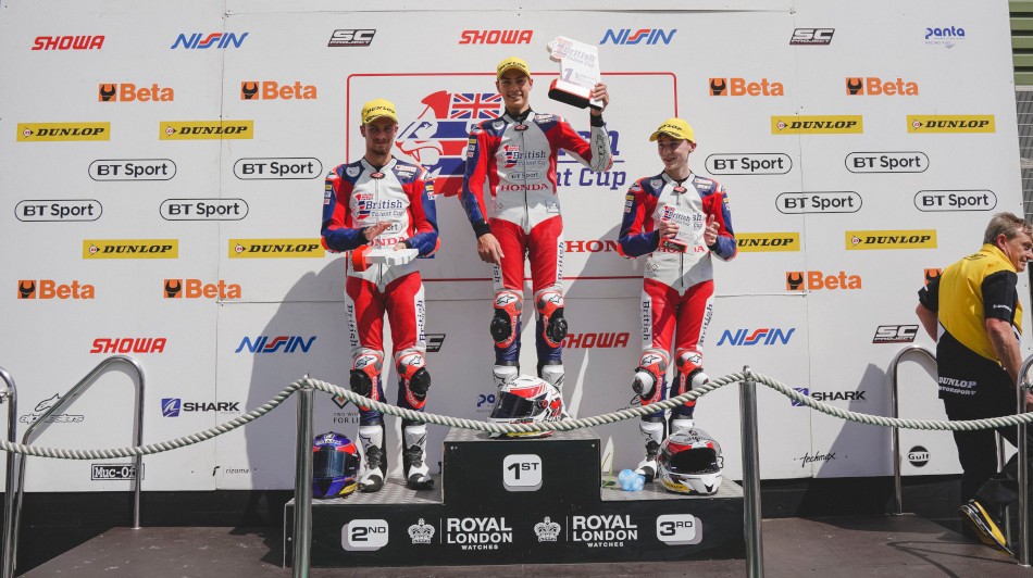 Podium Race 1