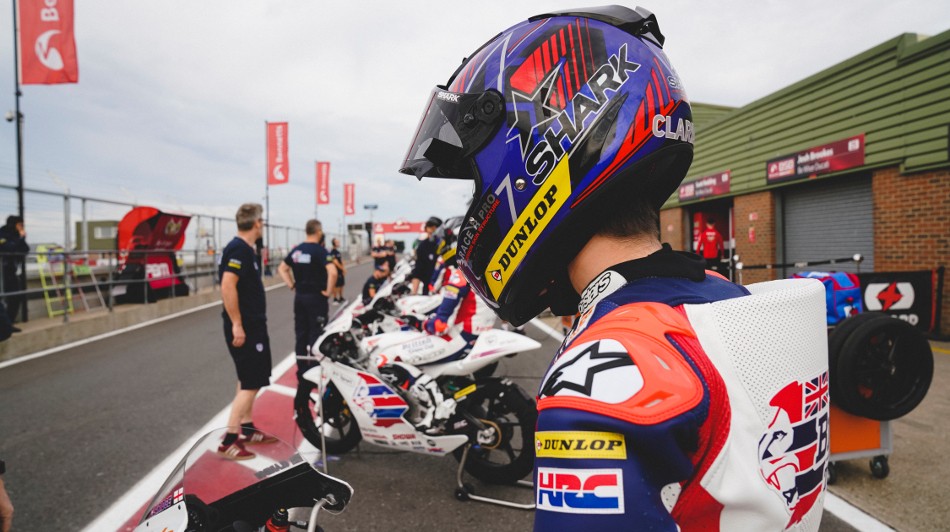 Atmosphere Snetterton