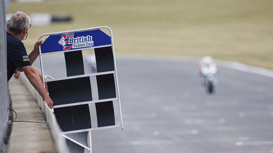 Atmosphere Snetterton