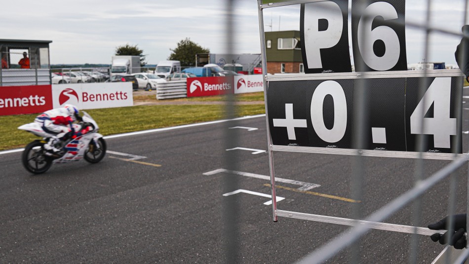 Atmosphere Snetterton