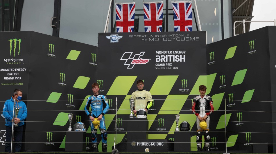 Podium Race 2