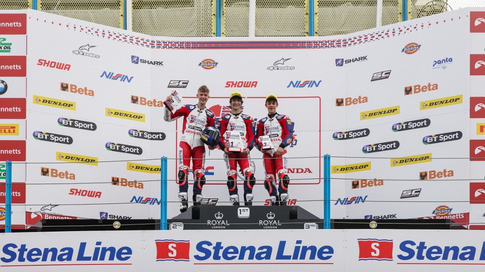 Podium Race 1