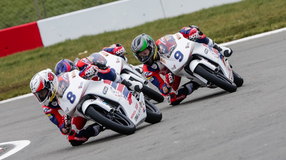 Atmosphere Race Donington Park 1