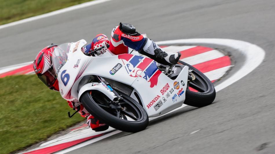 Atmosphere Race Donington Park 1