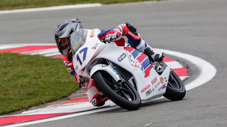 Atmosphere Race Donington Park 1