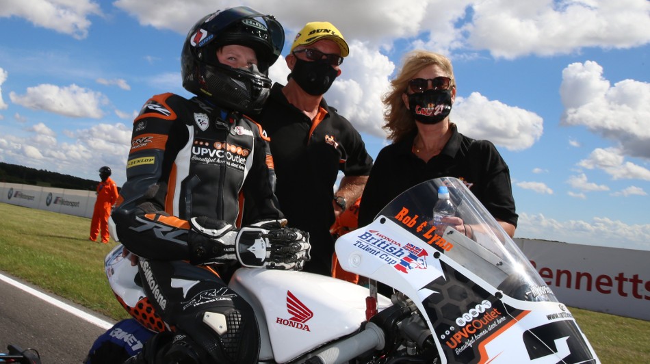 Snetterton grid race 1