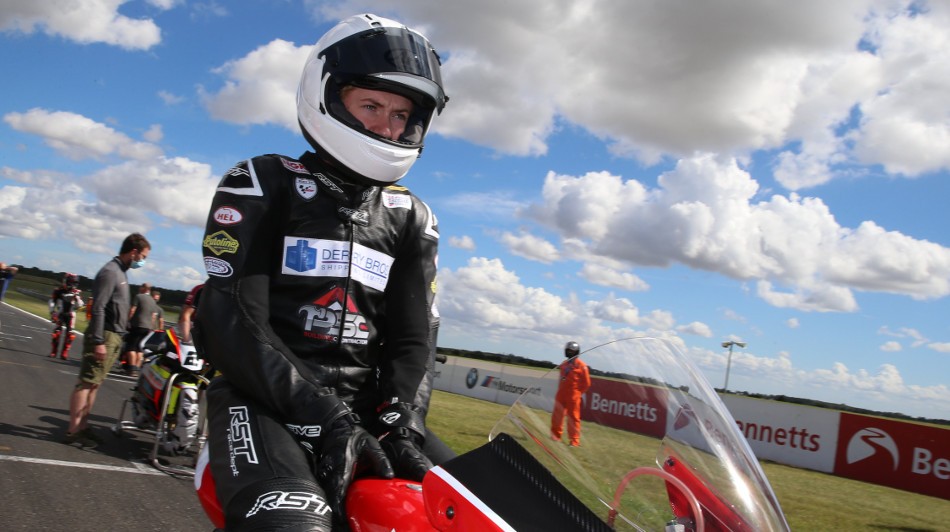 Snetterton grid race 1