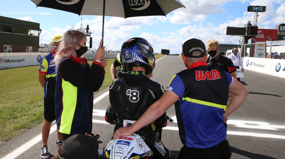 Snetterton grid race 1