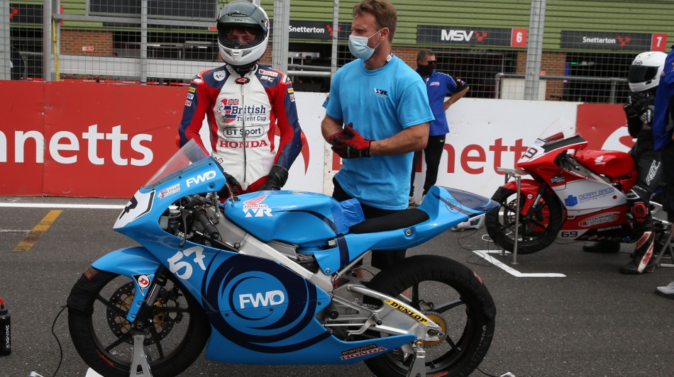 Snetterton grid race 2