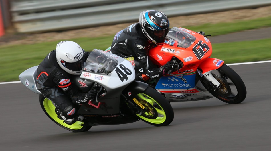 Riders on track FP Friday