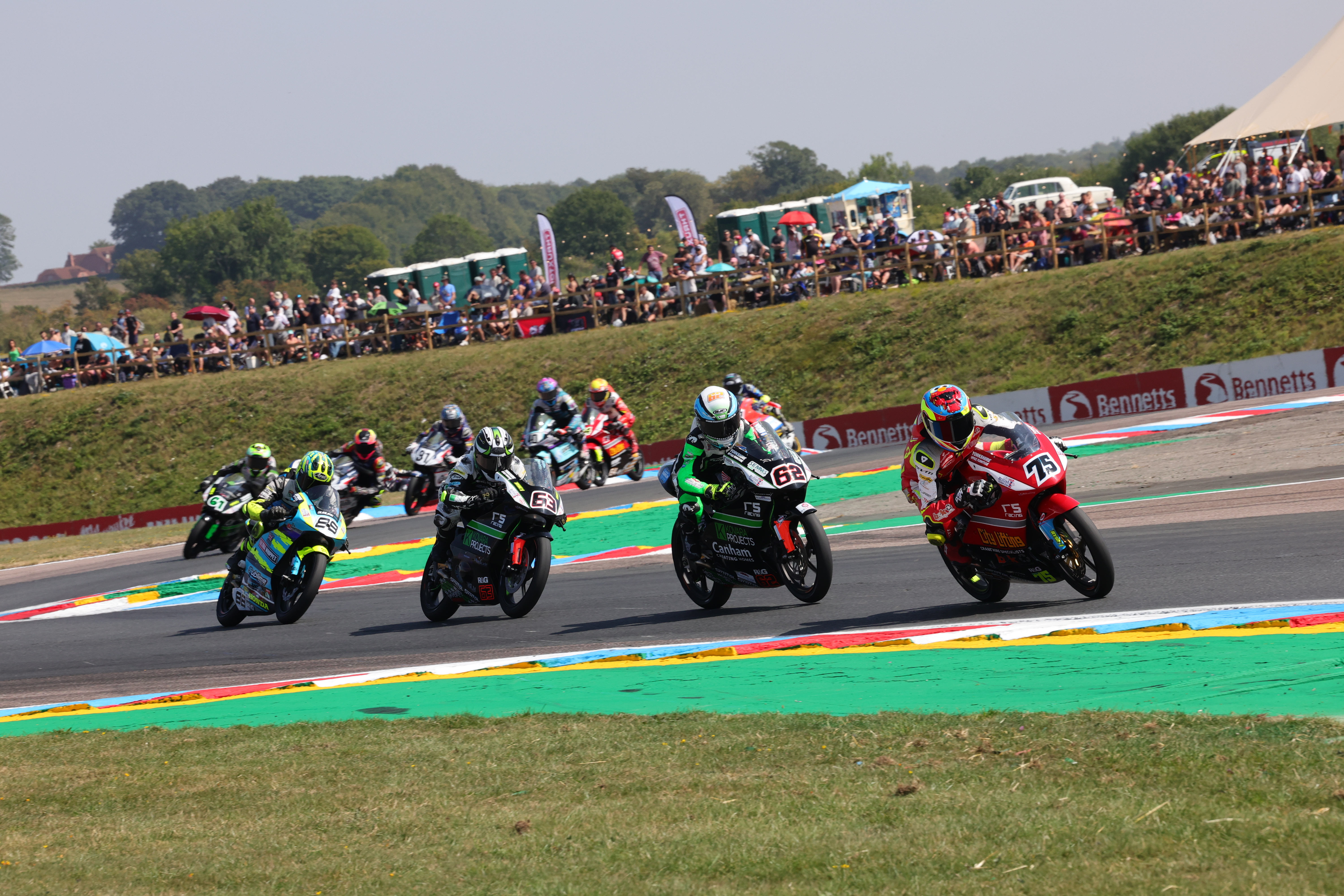 Round 5 Thruxton Race 2