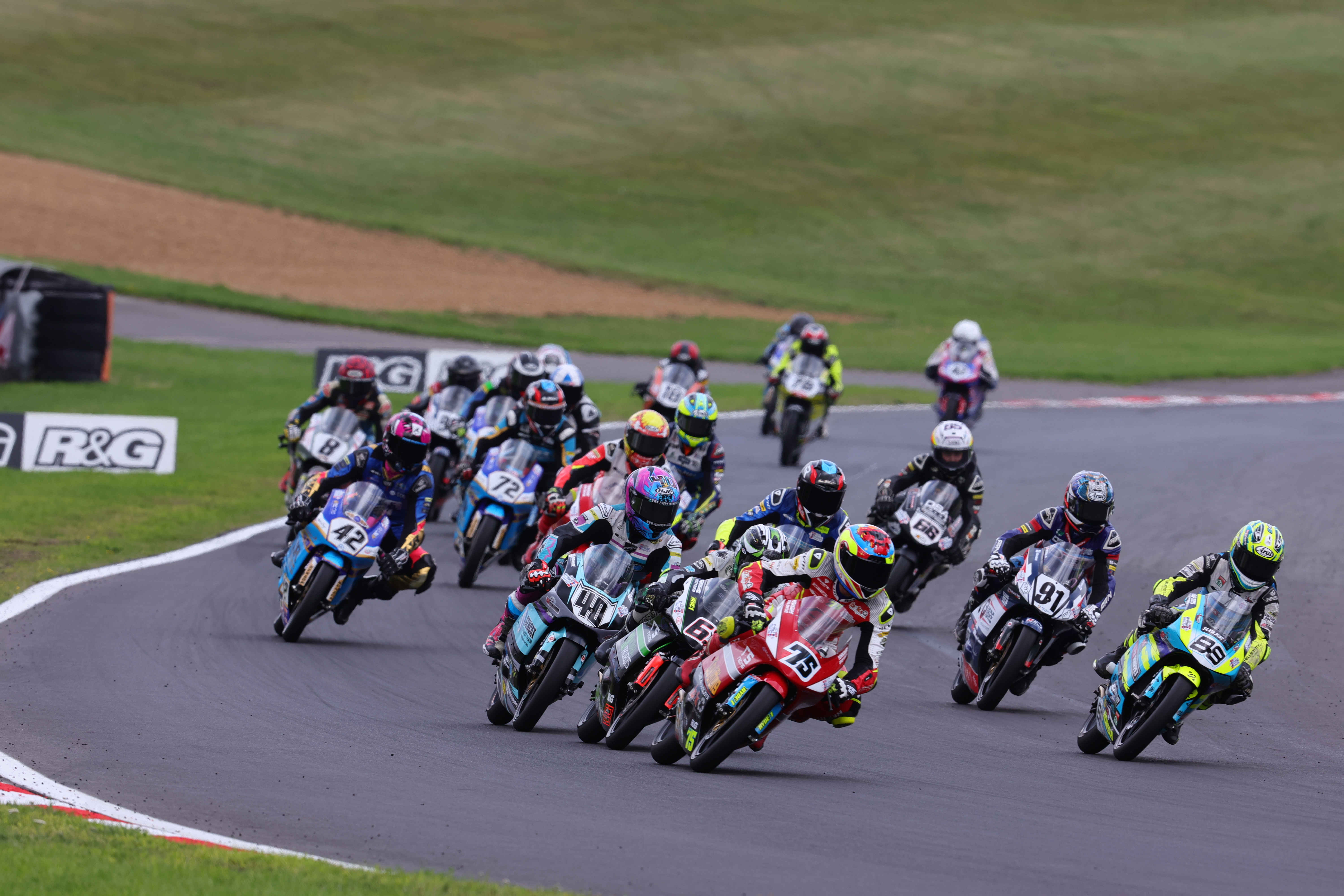 Round 4 Brands Hatch Race 2
