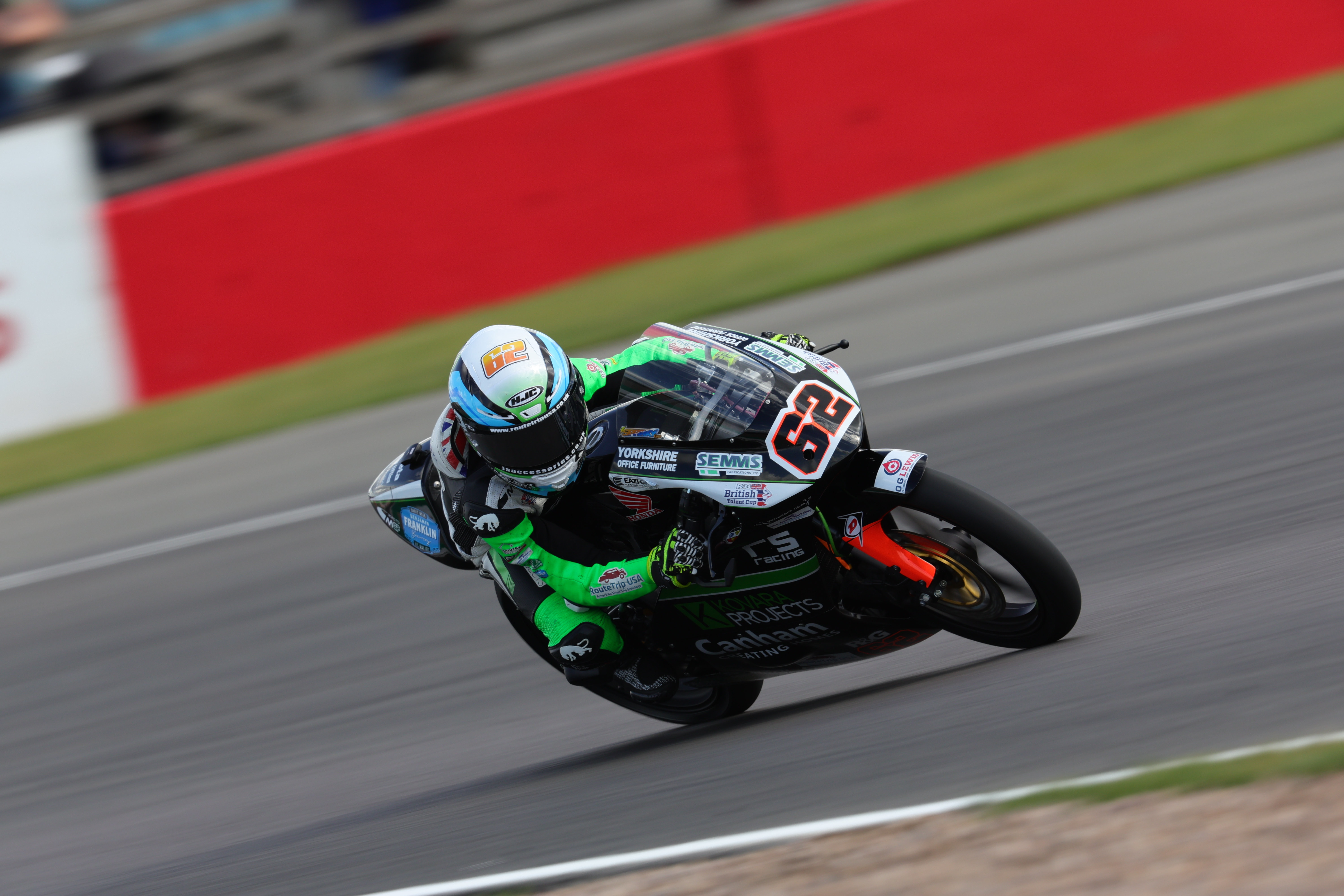 Round 6 Donington Race 2