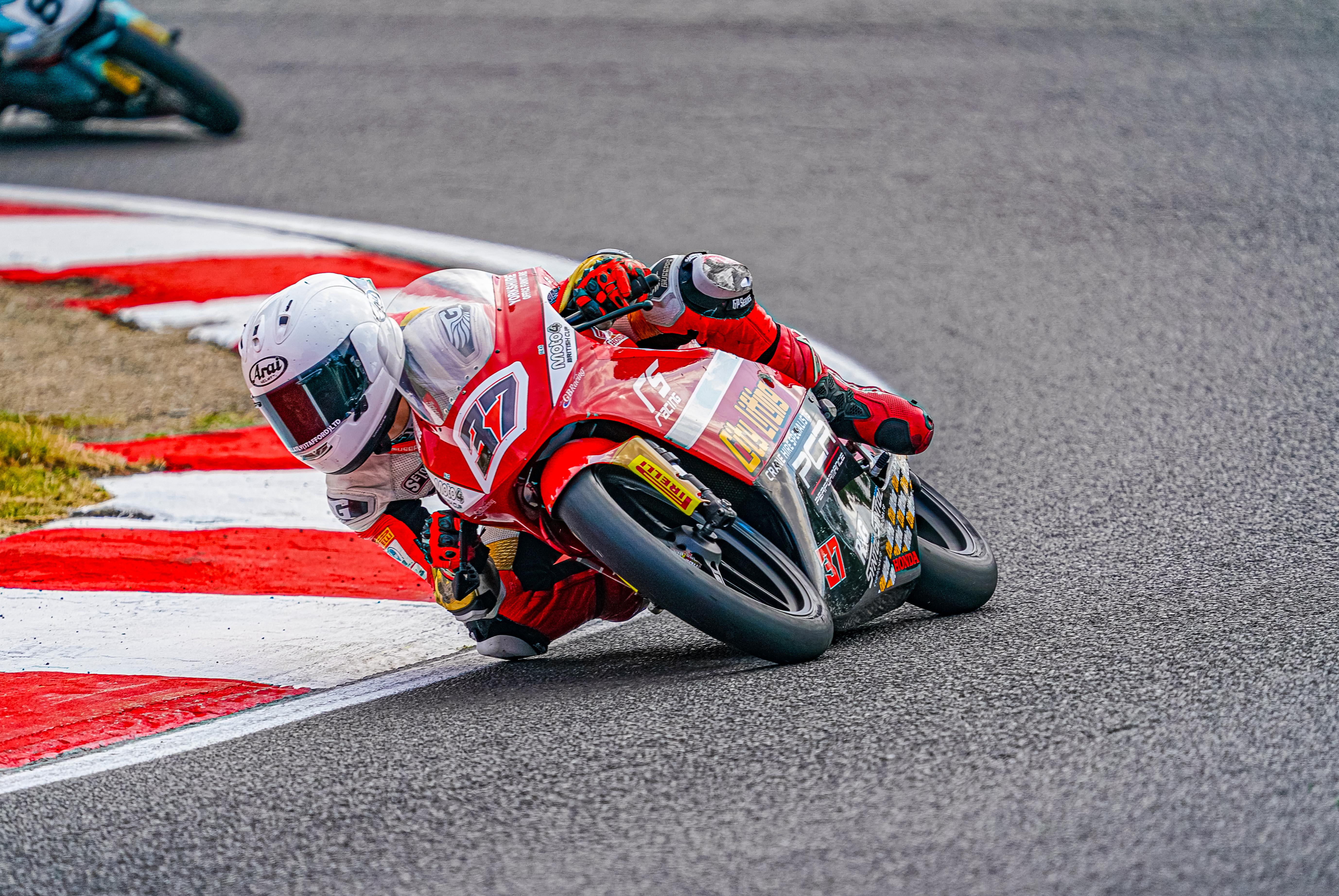 2026 ROUND 4 BRANDS HATCH